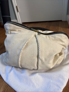CC Skye large handbag